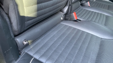 Land Rover Discovery 3.0 D300 R-Dynamic HSE 5dr Auto Diesel Station Wagon